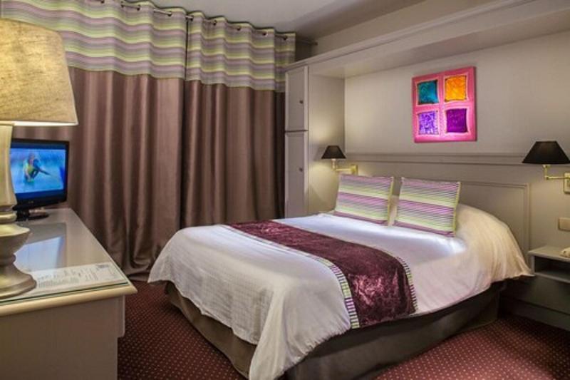 Logis Hotel & Restaurant - Lensotel Esterno foto