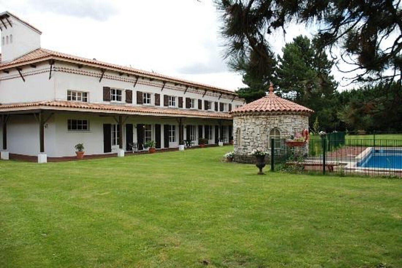 Logis Hotel & Restaurant - Lensotel Esterno foto