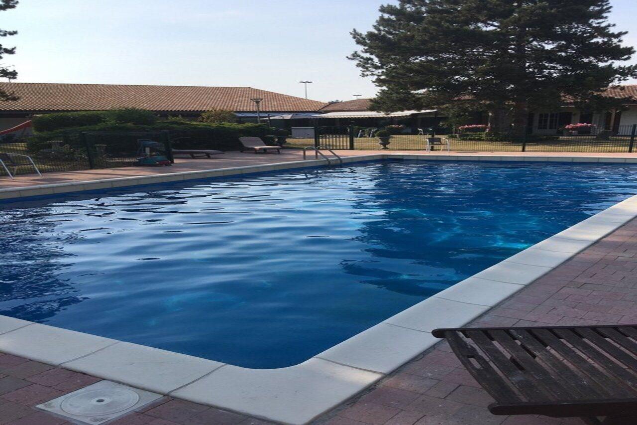Logis Hotel & Restaurant - Lensotel Esterno foto